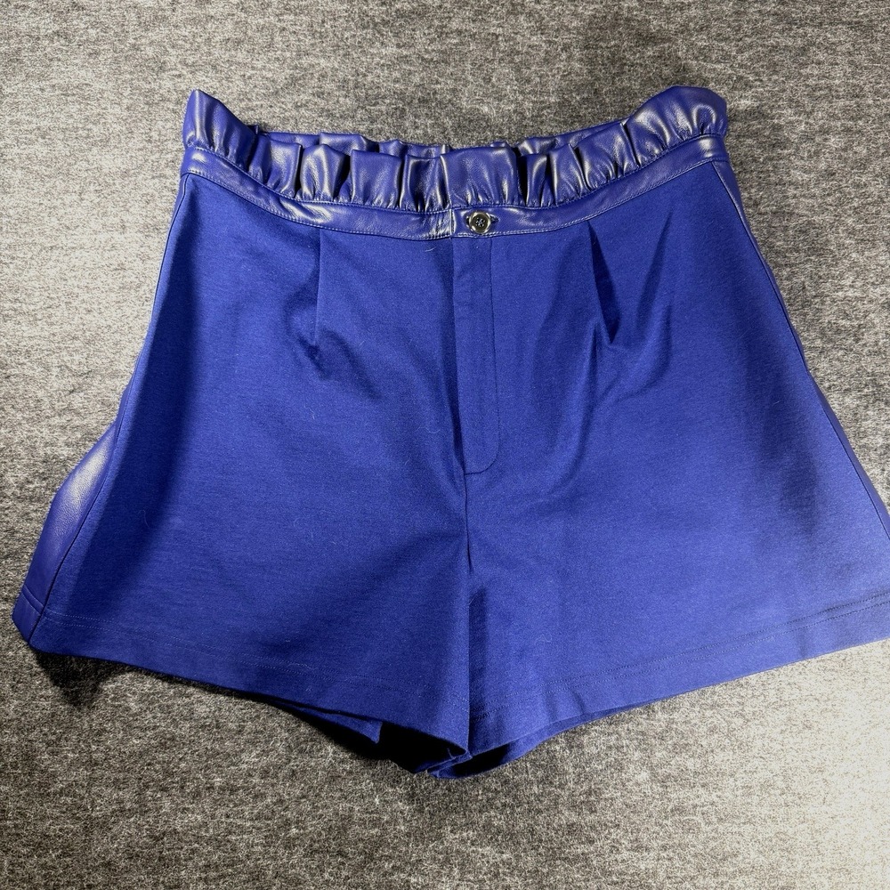 Michelle McDowell Shorts Womens Medium Blue Faux Leather Detail Ruffle Stretch